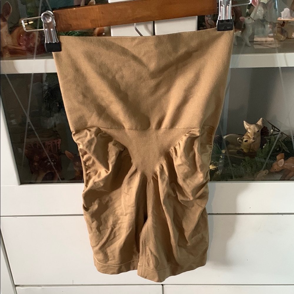 Shear Shapewear sz S Tan High-Waisted Shorts like new!